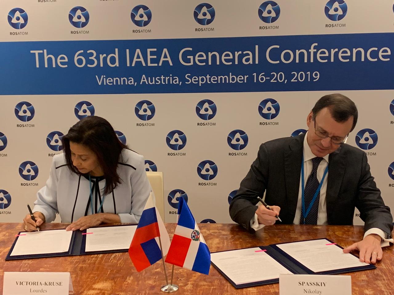 Rússia e República Dominicana desenvolverão cooperação no campo do uso pacífico da energia nuclear em 17 de setembro, à margem da 63ª Conferência Geral da AIEA em Viena
