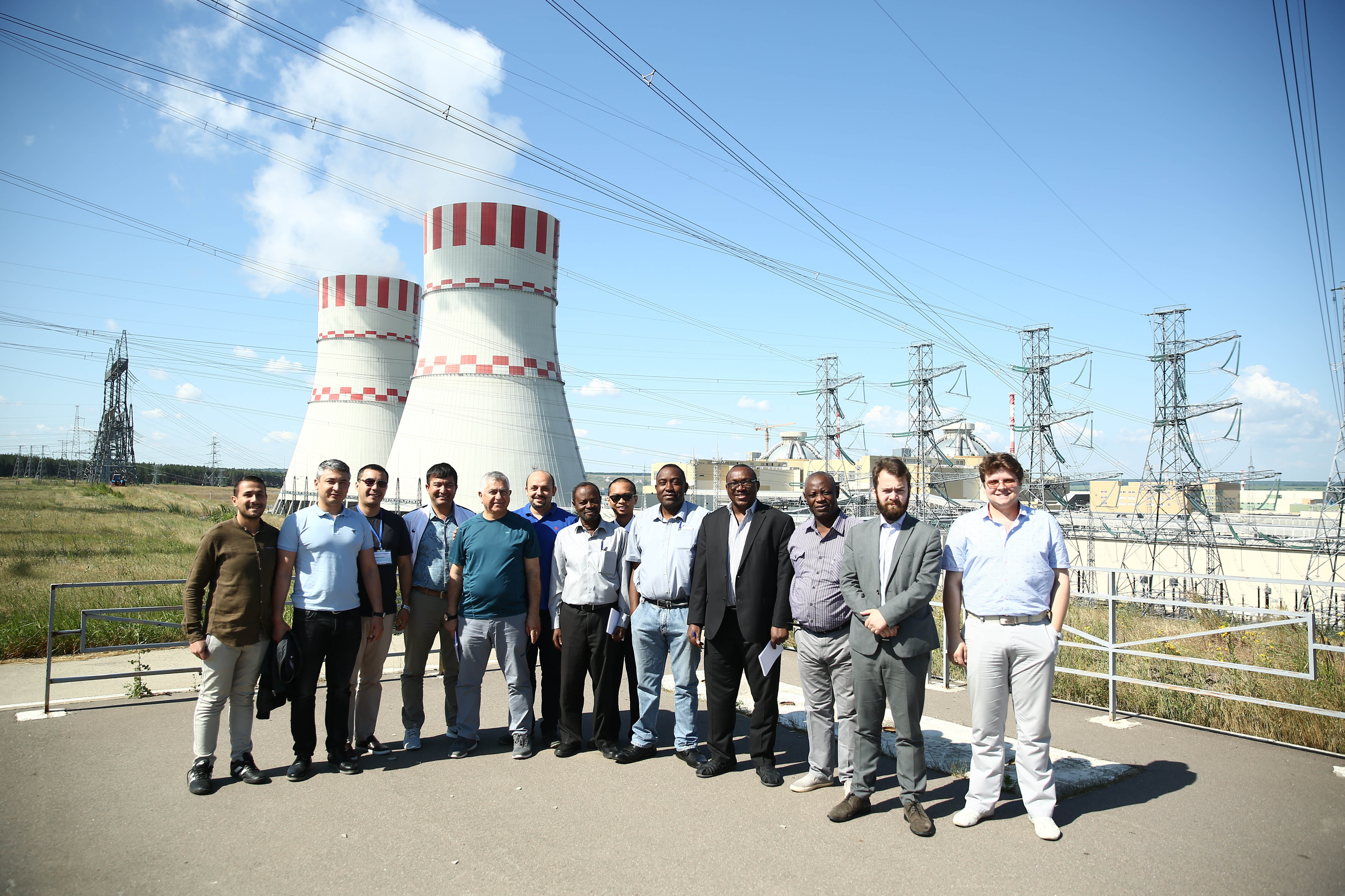 Especialistas na área nuclear de 12 países participaram de uma visita técnica à Usina Nuclear de Novovoronezh